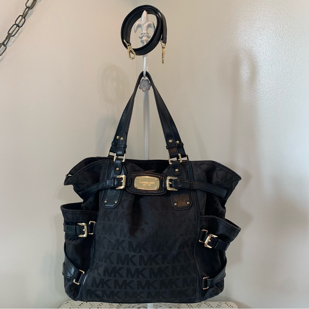 👜SALE👜 Michael Kors Gansevoort Tote Bag